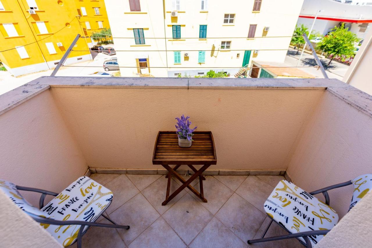 Vale Apartment With Balcony Zadar Luaran gambar